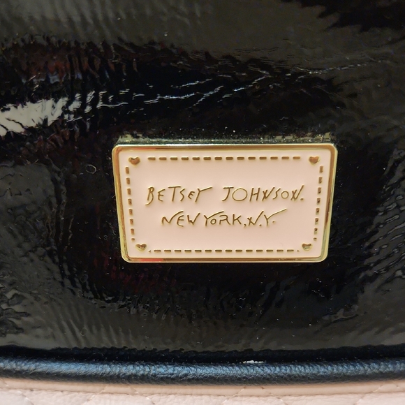 Betsey Johnson Black and Pink Quilted Shoulder Bag - Picture 3 of 5